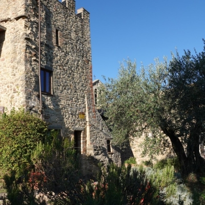 Castello di Cisterna Alta